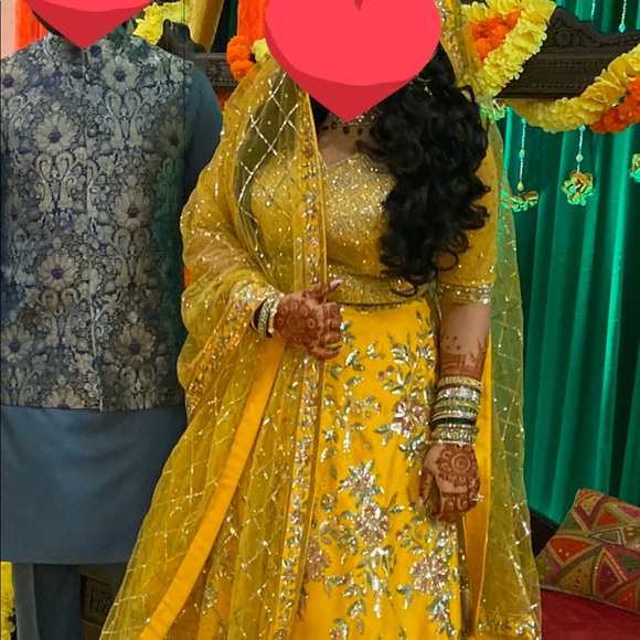 Mehndi bridal lehnga - Picture 8 of 8